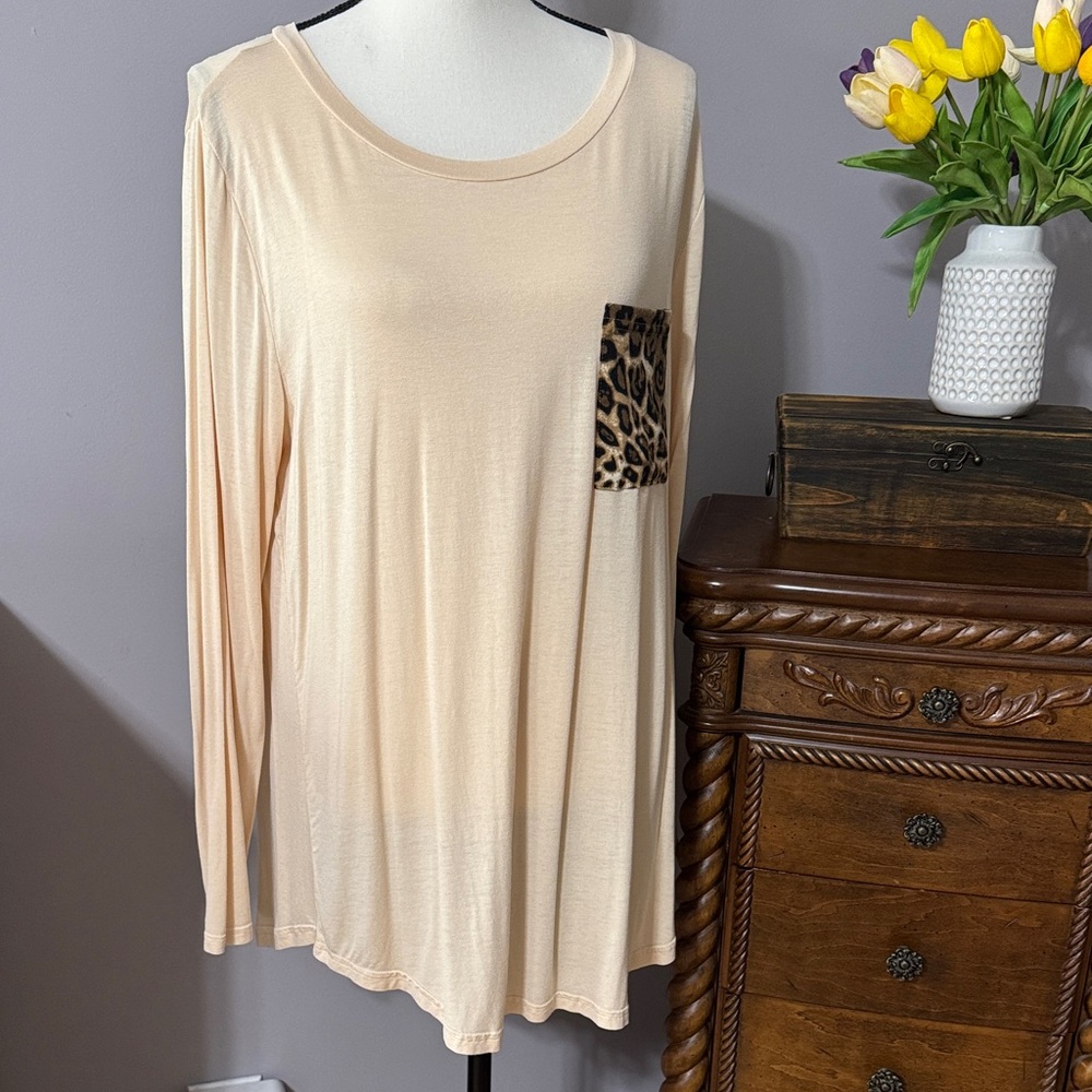 Long Sleeve Top with Leopard Accent